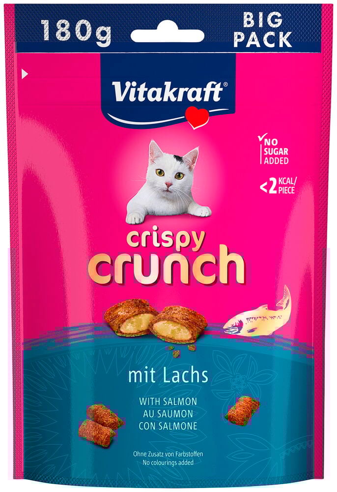 Rosa Vitakraft Crispy Crunch 180g Lax kattgodis i påse med vit katt och laxformade godbitar.