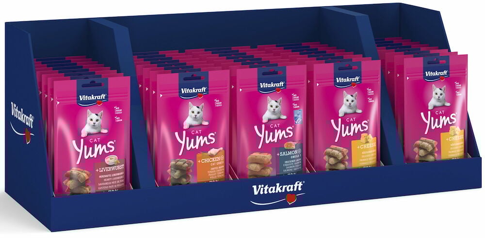 Ställ med flera påsar Vitakraft kattgodis olika smaker.