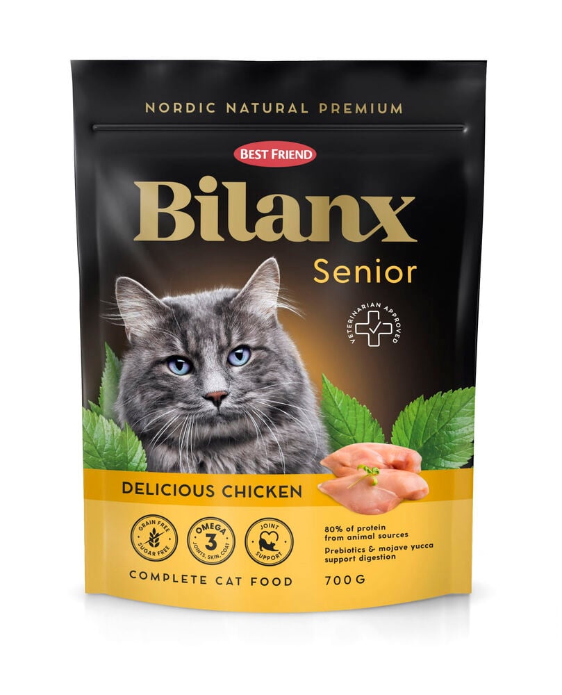700g Huhn Erwachsene Trockenfutter für Katzen im schwarz-gelben Beutel mit grauer Katze.