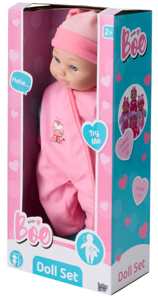 Baby Boo 40 cm Puppe in rosa Strampler mit Giraffenmotiv und Mütze, in rosa und blauer Verpackung.