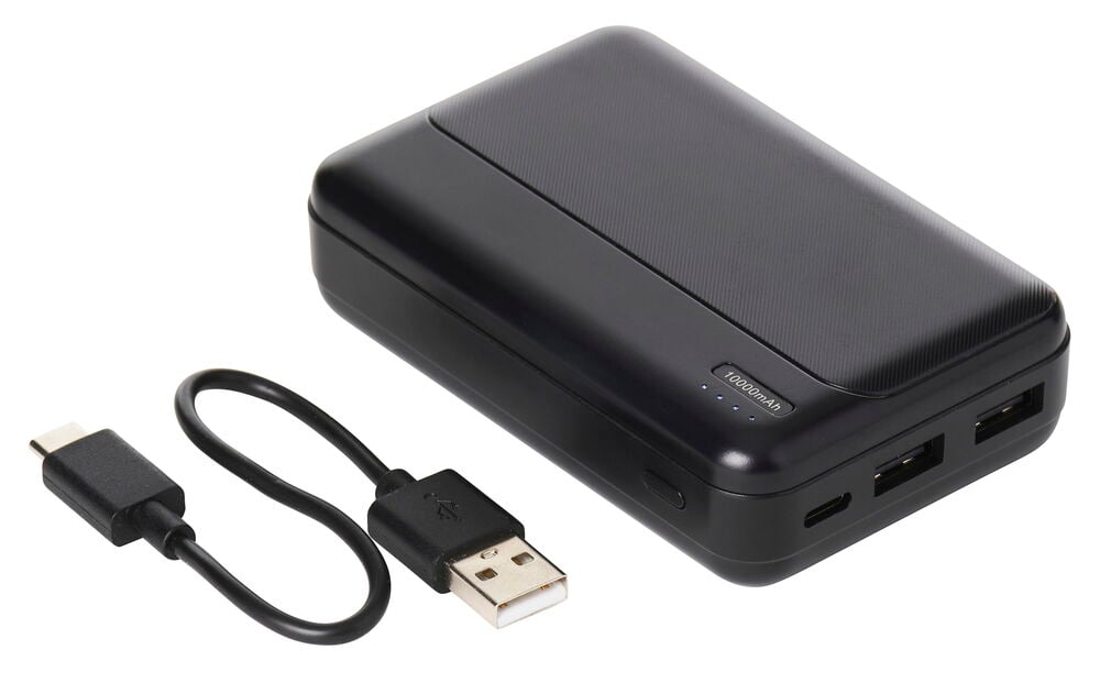 Svart Powerbank 10.000 mAh PB10-26 med LED-indikatorer, portar och en USB-A till USB-C-kabel.