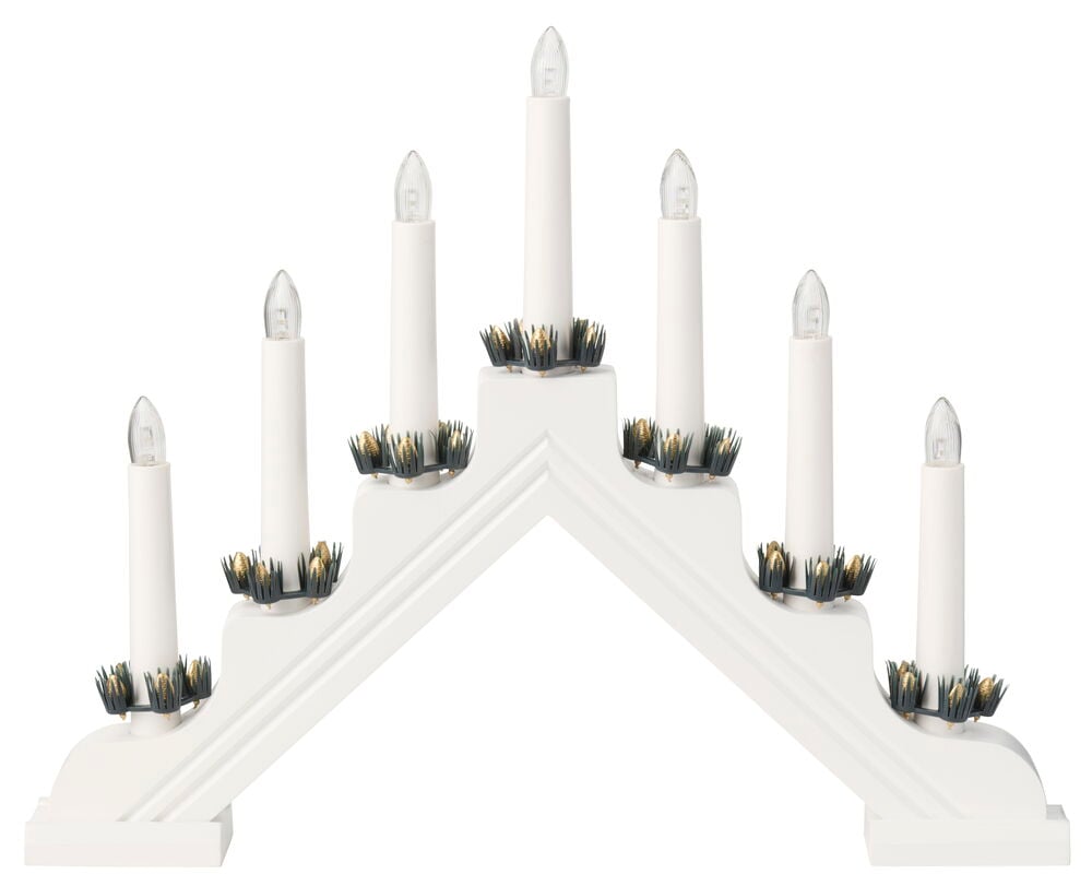 Adventsljusstake Viken Vit med sju elektriska ljus, var och en med en grön och gul krans, på en vit välvd träfot.