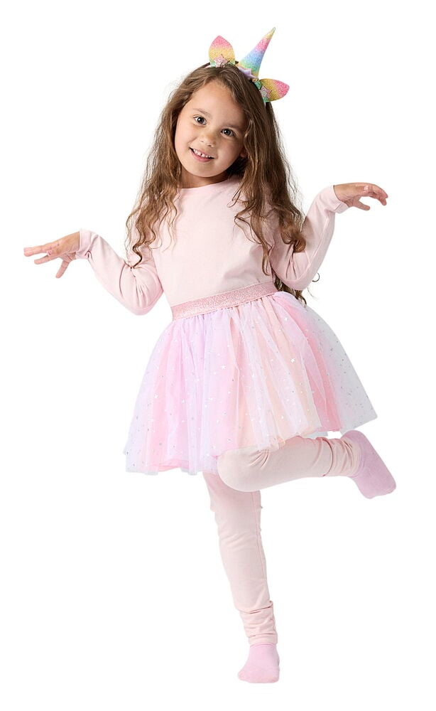 Verkleidungsset, Kinder Einheitsgröße: Ein Kind trägt ein pinkes Langarmshirt, mehrfarbigen Tüllrock, pinke Leggings und ein Einhorn-Haarband.