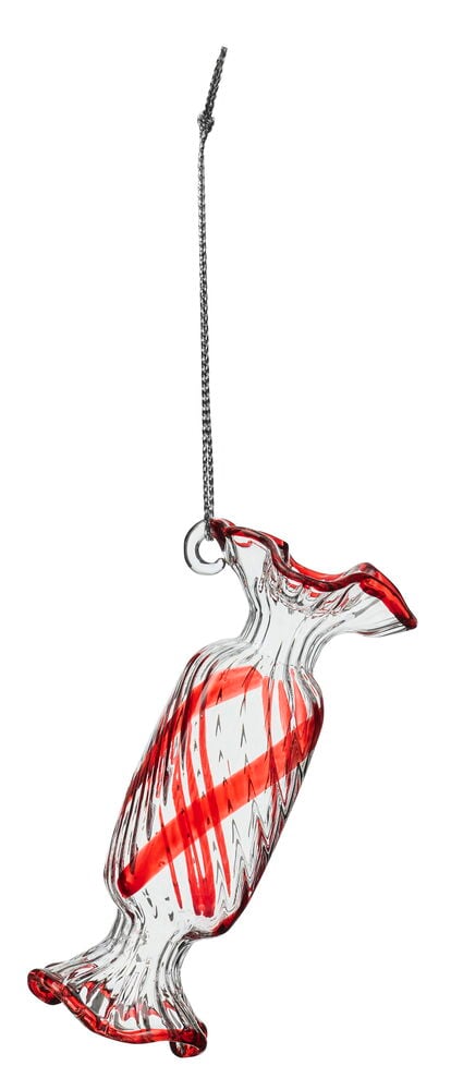Ein klarer Weihnachtsbaumschmuck aus Glas, geformt wie ein Bonbon mit roten Streifen, an einer Silberkette hängend.