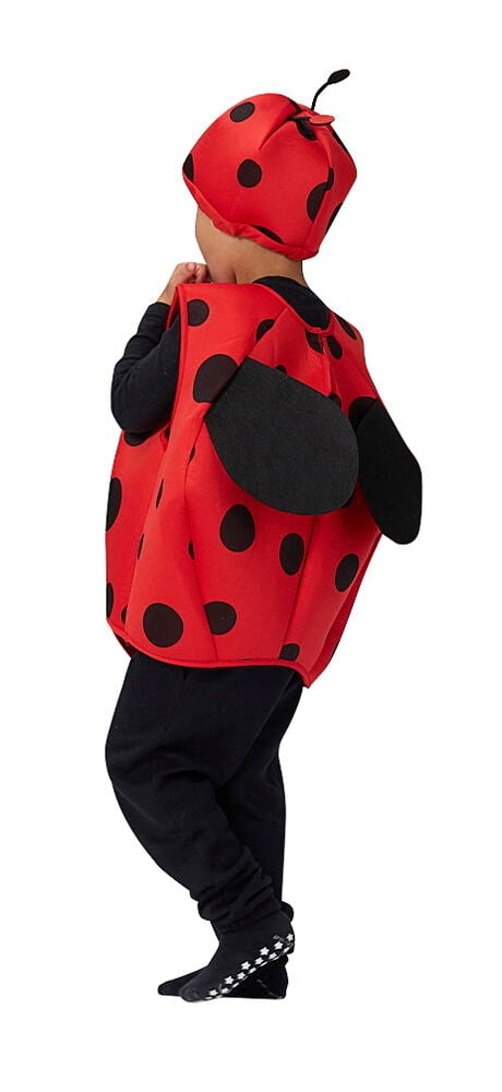 Barn har på seg rød og svart prikket Halloweenponcho, barn One size med antenner over svarte klær.