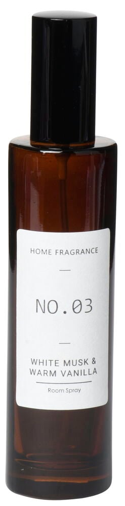 Brun glassflaske med hvit etikett og svart lokk.