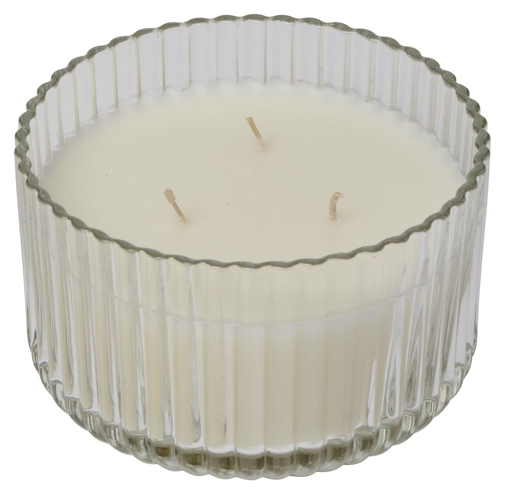 Duftlys i ripet klart glass med tre veker.