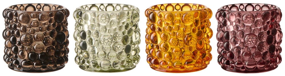 Fyra Misty värmeljushållare i glas: mörkbrun, oliv, bärnsten och plommon med bubbeltextur.