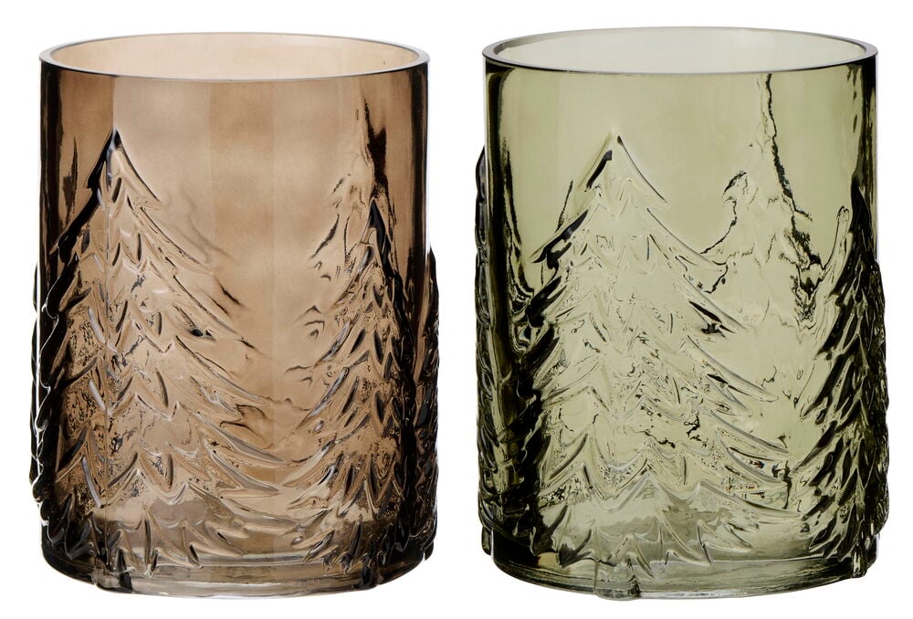 To sylindriske glasslykter Forest, en brun og en grønn, med et preget tremønster.