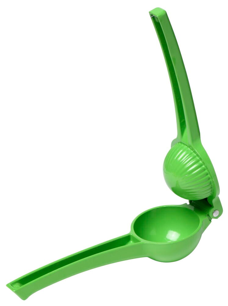 Grön citruspress i plast med öppna handtag.
