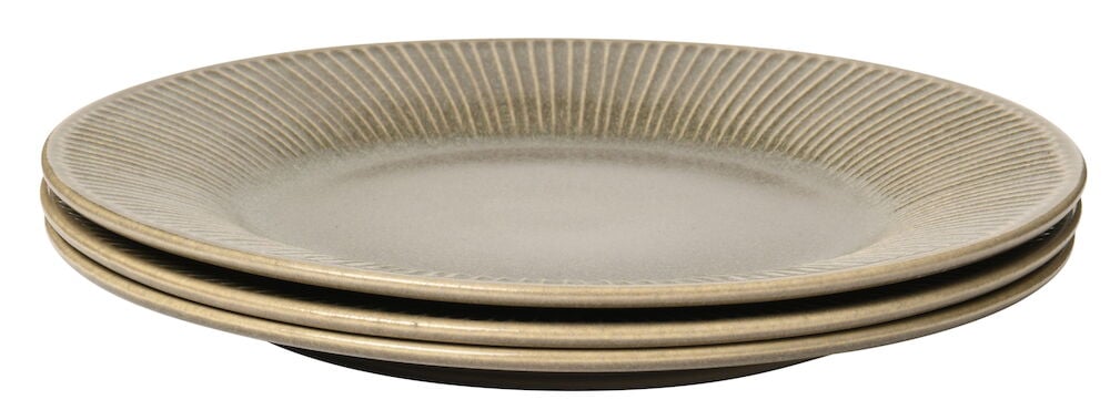 Kolme harmaata koristeellisilla reunuksilla varustettua kiviposliinista valmistettua leipälautasta.