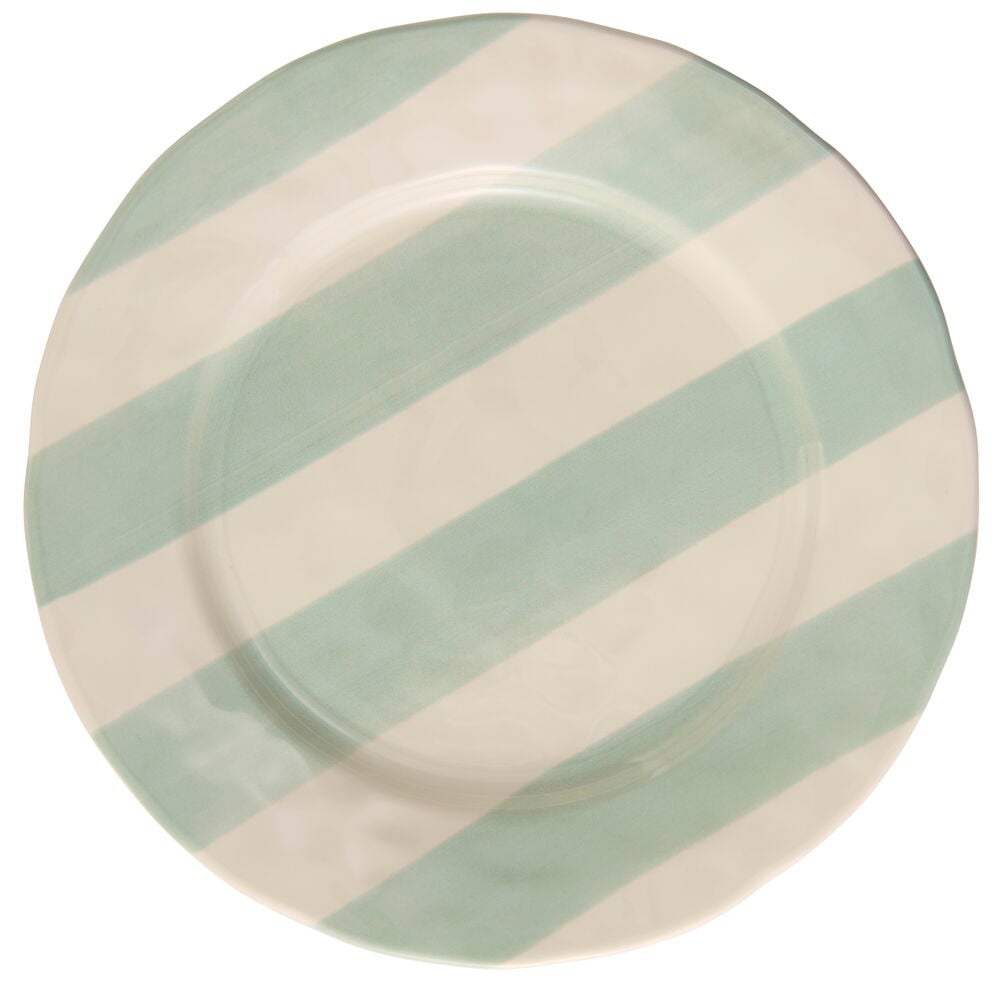 Vihreä lautanen, jossa on leveät vinoraitat.