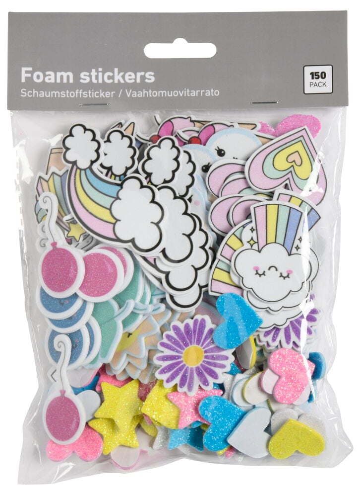 Laukku värikkäillä vaahtotarroilla lapsille.