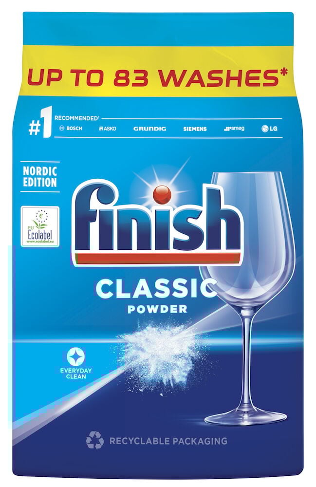 Blå påse Finish diskmaskinspulver med vinglas.