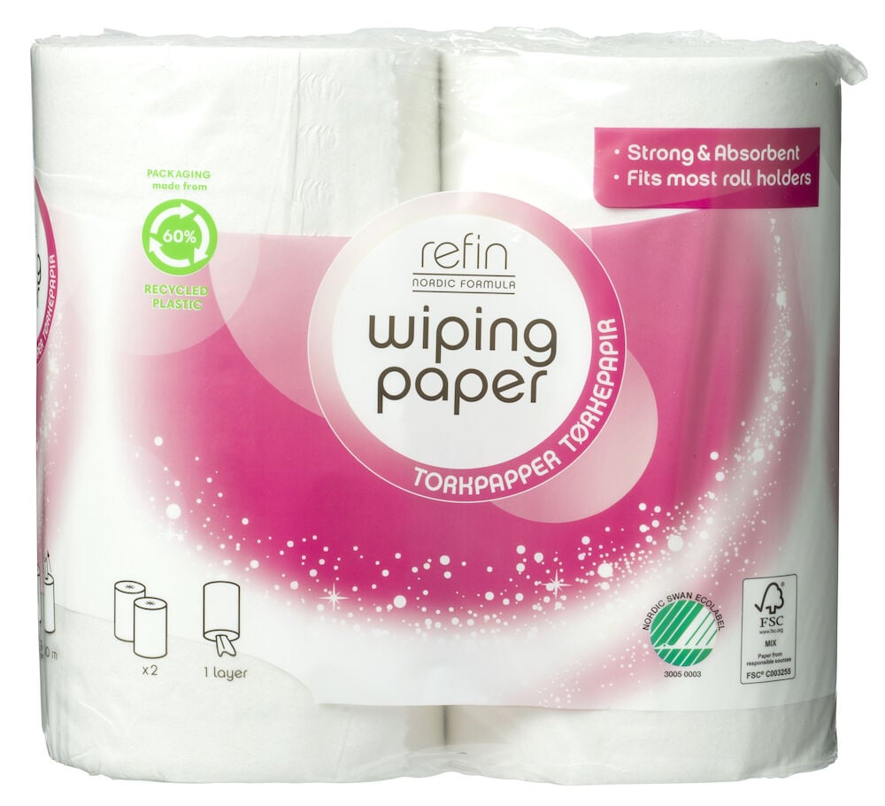 Två vita torkpappersrullar i plastförpackning.