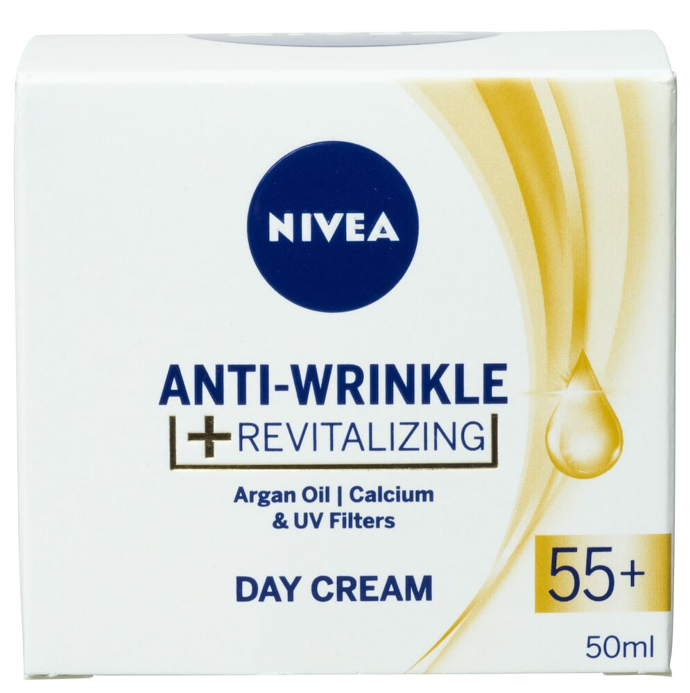 Vit förpackning Nivea dagkräm anti-rynk 55 plus.