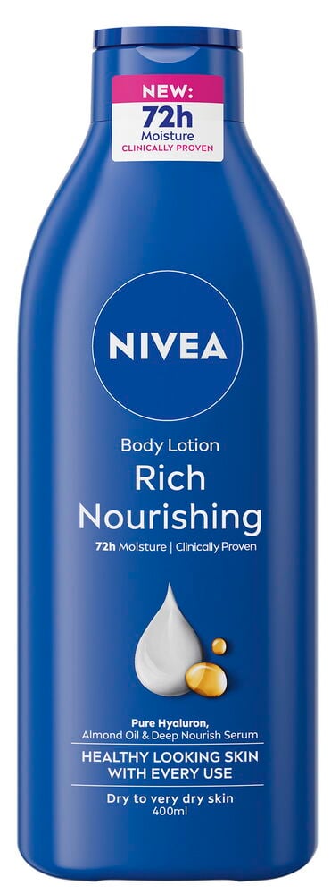 Blå flaske Nivea bodylotion for tørr hud.