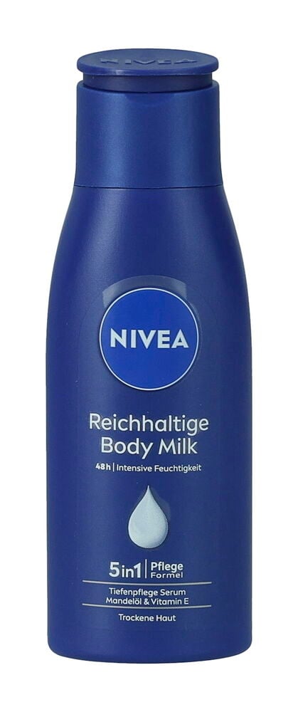 Eine blaue Nivea Körperlotion 75 ml Reichhaltige Flasche mit weißem Text und weißem Verschluss.