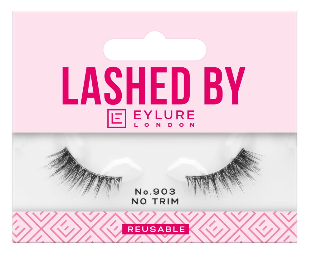 Lösögonfransar Lashed By Eylure 1-pack No. 903, svarta, naturliga, i rosa och vit detaljhandelsförpackning.