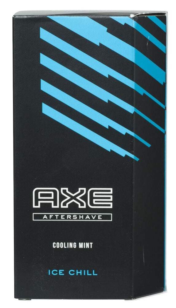 After Shave Axe 100 ml Ice Chill mustassa laatikossa, jossa on sinisiä vinoraitoja ja tekstiä.