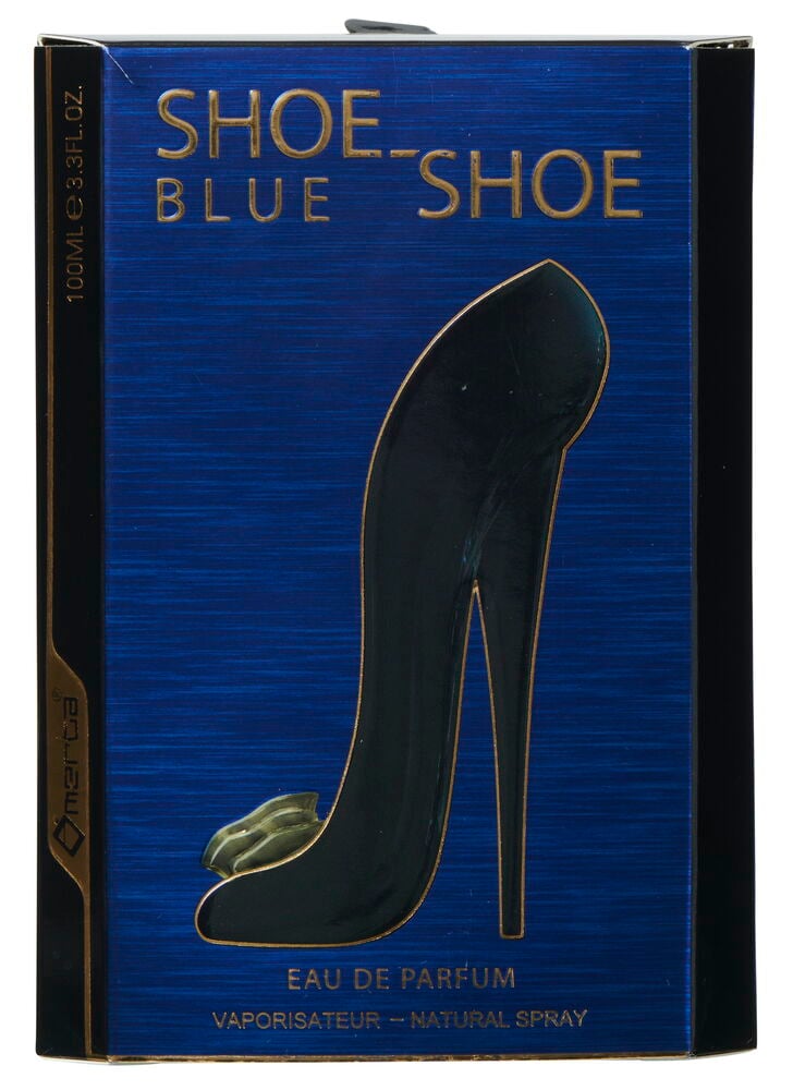 Sininen hajuvesikartonkirasia, jonka etupuolella on korkeakorkoinen kenkä.