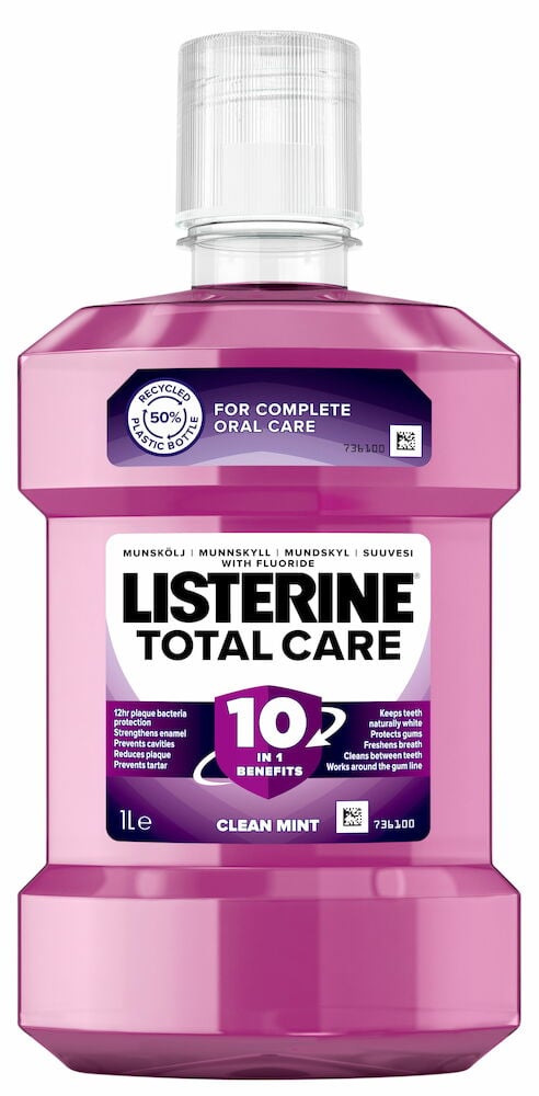 Lilla flaske Listerine munnskyll Total Care 1000 ml.