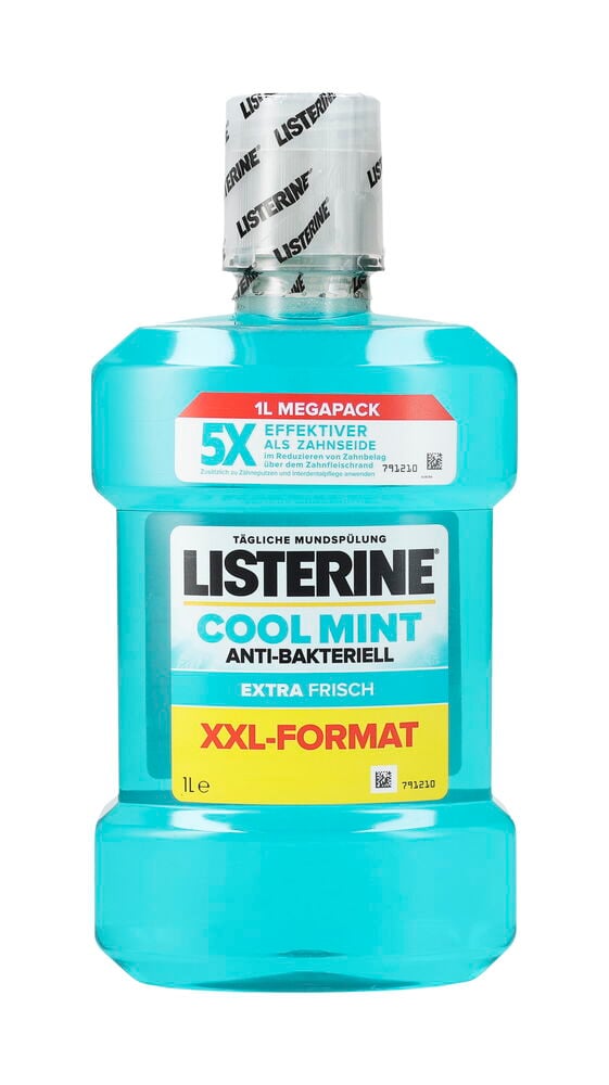 Mundspülung Listerine 1000 ml Cool Mint, blaue Flasche mit weißem Deckel und roten/gelben Etiketten.