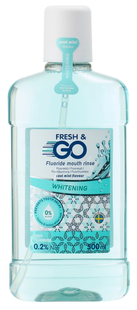 Fresh & Go 500ml 0.2% Whitening Fluoridspülung, kühler Minzgeschmack in einer klaren Flasche.