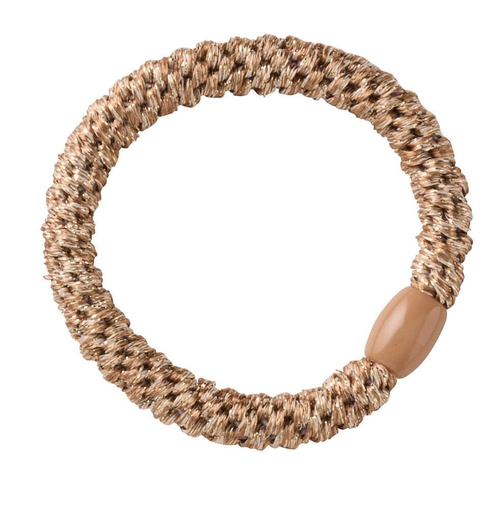 Goldfarbenes geflochtenes Haargummi mit hellbrauner Perle.
