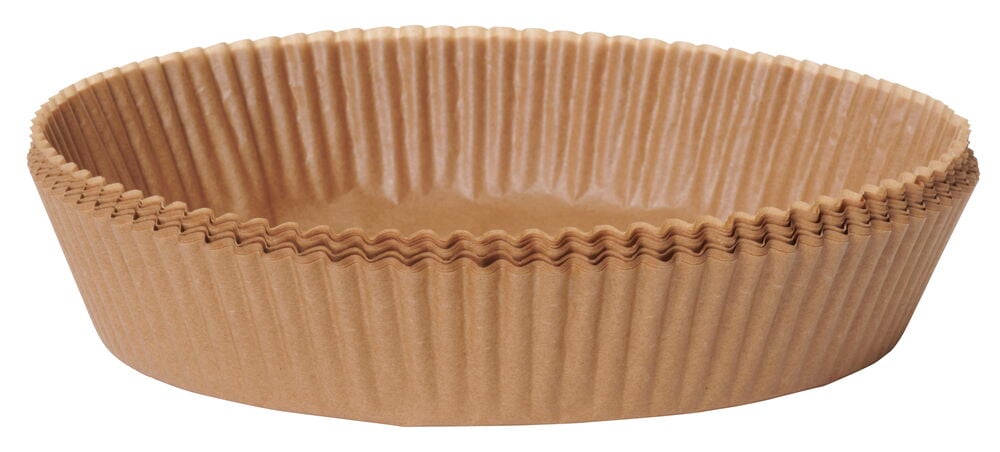 Bruna runda papper för airfryer staplade tillsammans.