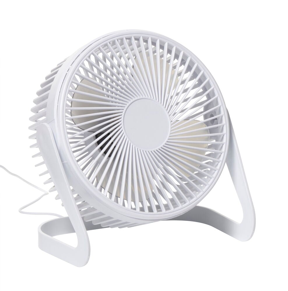 Valkoinen pöytätuuletin, jossa on pyöreä muoto ja suojaristikko.