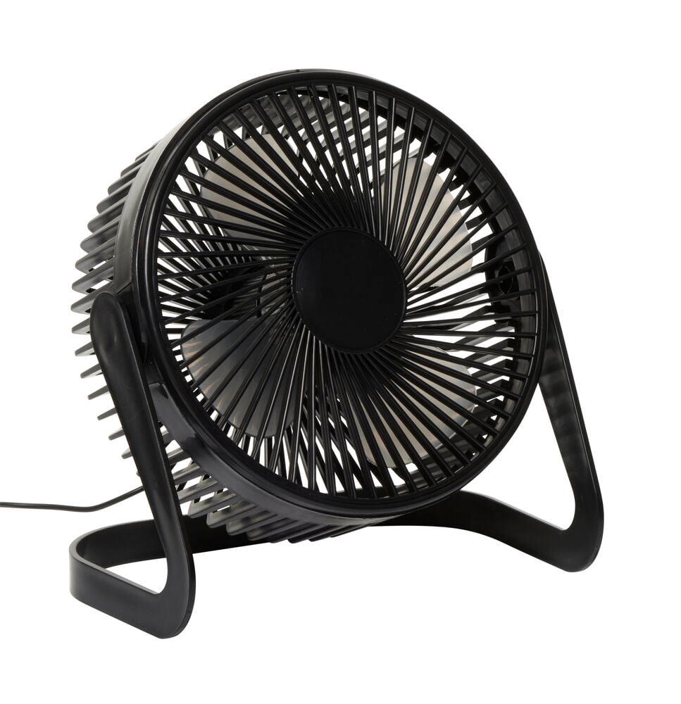 Musta pöytätuuletin, jossa on suojaritilä ja näkyvä johto.