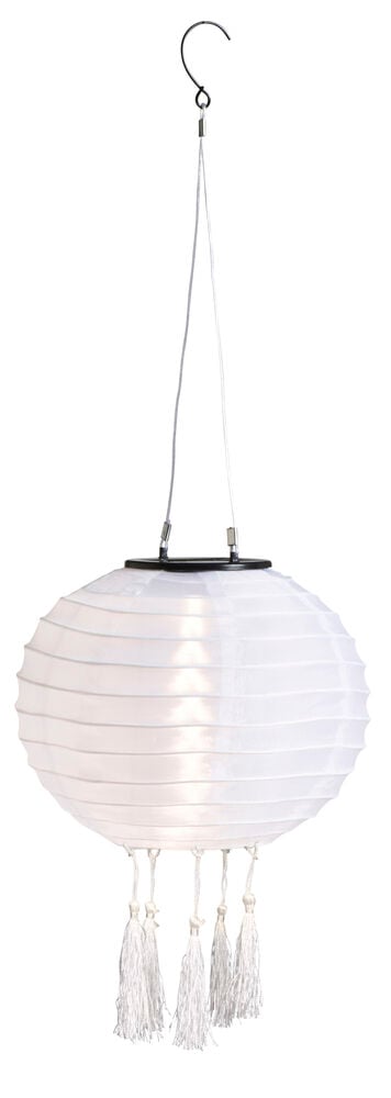Hvit rund rislampe med hengende dusker.