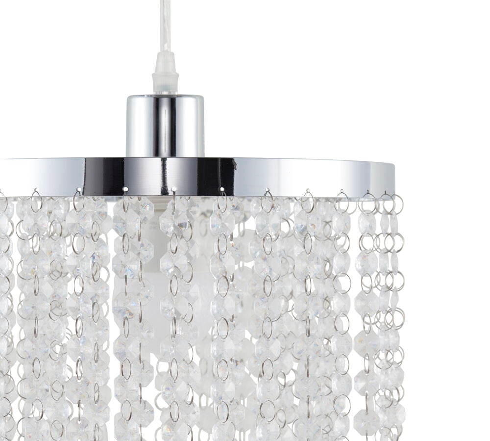 Krom taklampa med hängande akrylprismor.