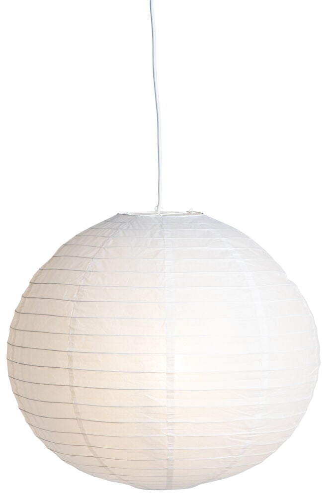 Valkoinen pyöreä riisipaperilamppu bamburungolla ja johdolla.