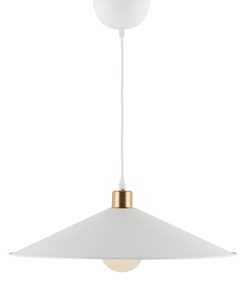 Vit taklampa i metall med mässingsdetalj.