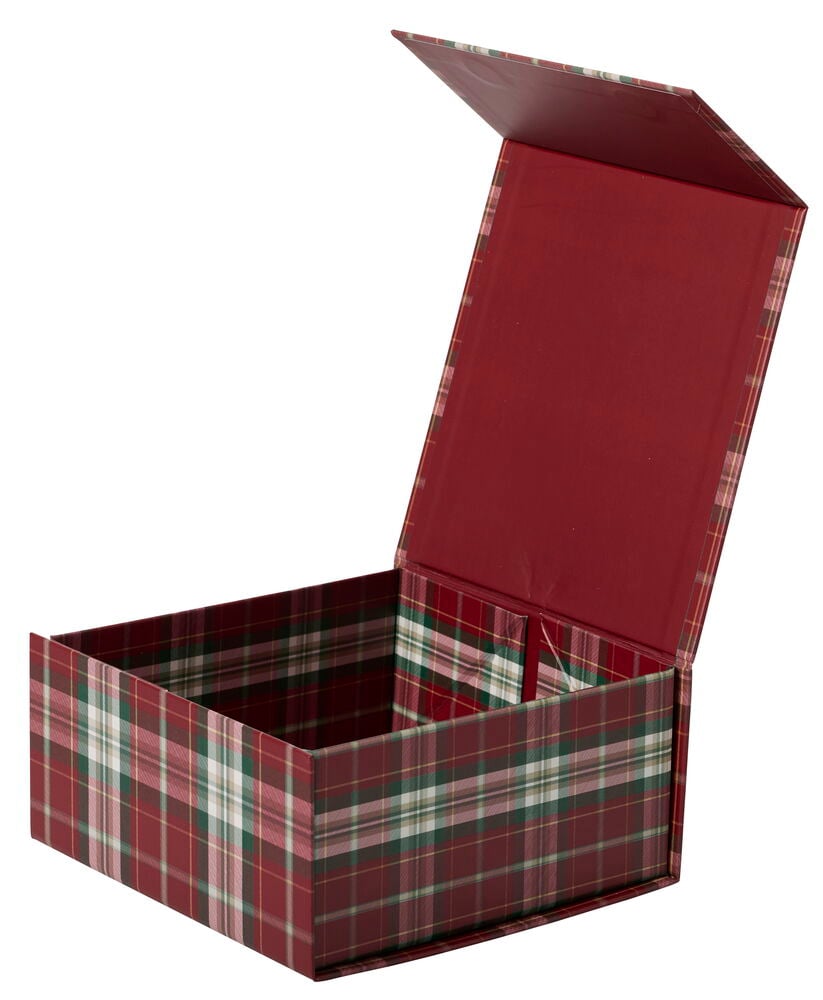 Eine offene, rechteckige Geschenkverpackung 18x18x8 cm Weihnachten mit rot-grünem Karomuster.