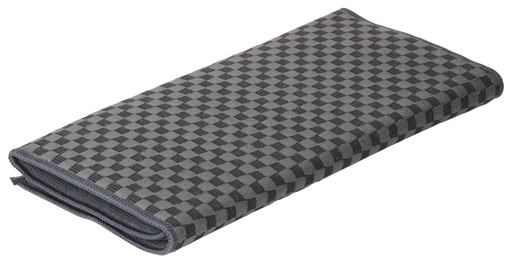 Grå og mørkegrå rutet Oppvaskmatte 33x50 cm, brettet med sydde kanter, sett ovenfra.