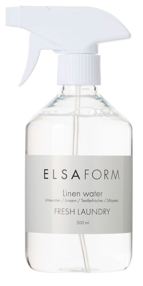 Gjennomsiktig sprayflaske med Linvann Elsaform 500 ml Fresh Laundry med hvit topp.