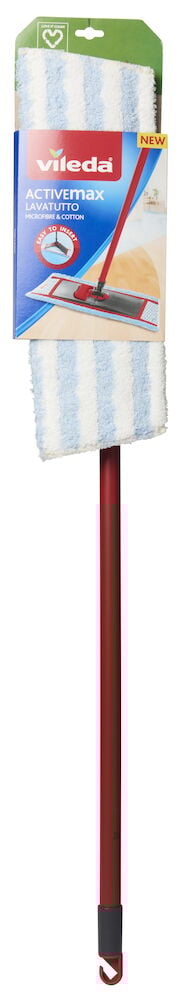 Roter Vileda-Flachmop mit blau-weißen Mikrofasertüchern.