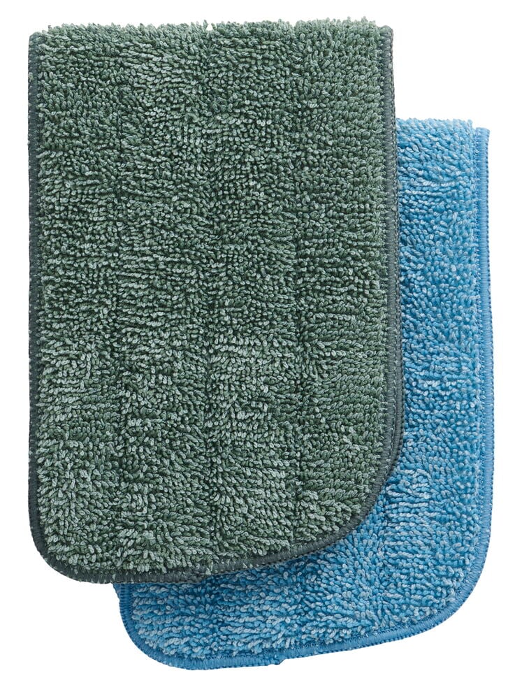 En mørkegrønn spraymopp, refill Refin 1-pk i mikrofiber med en lyseblå delvis synlig under.