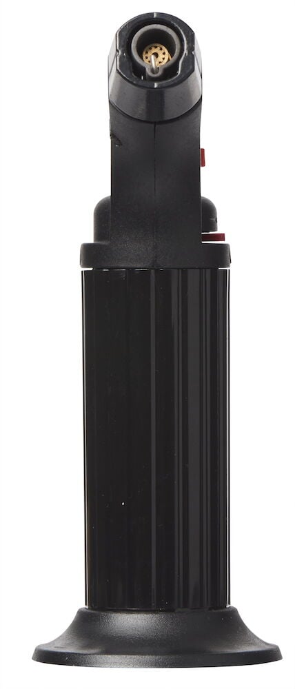 Svart gaständare med bred fot och räfflat handtag.