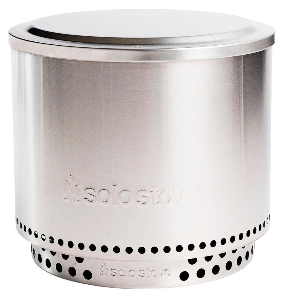 Rostfri portabel eldstad med lock och ventilationshål.