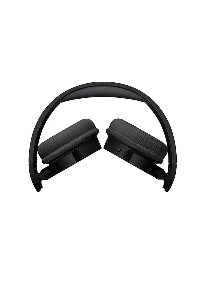 Svarta on-ear trådlösa hörlurar, vikta, visar vadderade öronkåpor och huvudband.