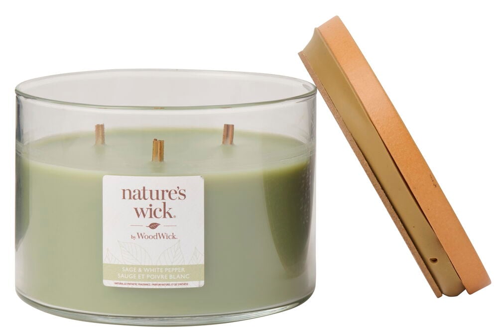 Doftljus WoodWick 433 g Sage & White Pepper: ljusgrönt, 3 vekar, glasburk, trälock.