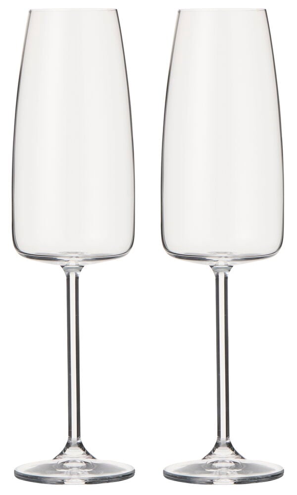 Två klara champagneglas MasterChef 340 ml med avlånga kupor, smala stammar och runda baser.