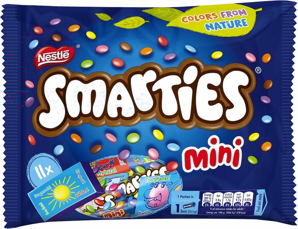 Blå förpackning med elva små Smarties miniaskar.