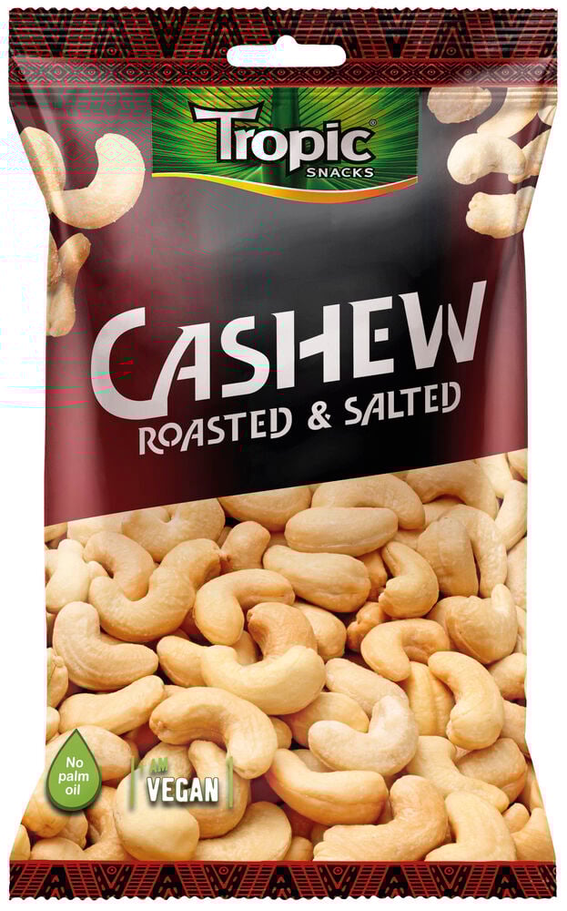 Påse med rostade och saltade cashewnötter.