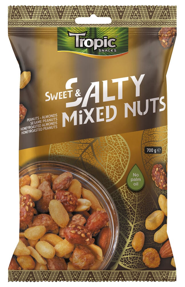 En sluten plastpåse med mixade nötter och frukt.