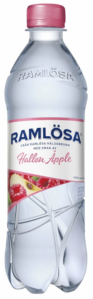 En PET-flaska Ramlösa vatten hallon äpple.